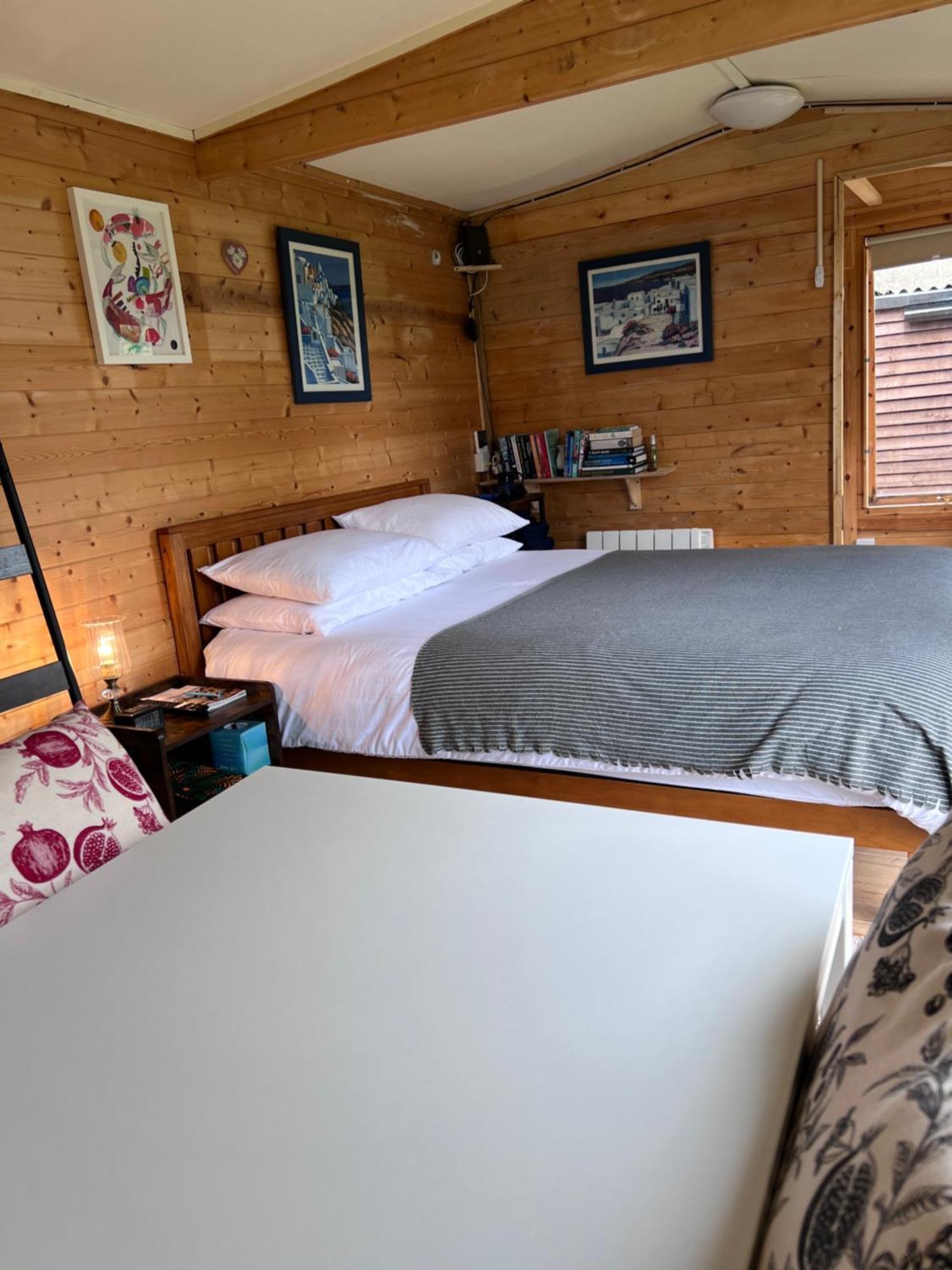 The Cabin Bradford-On-Avon Habitación foto
